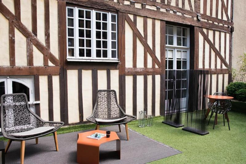 Marnie Et Mister H Hotel Rennes Exterior photo